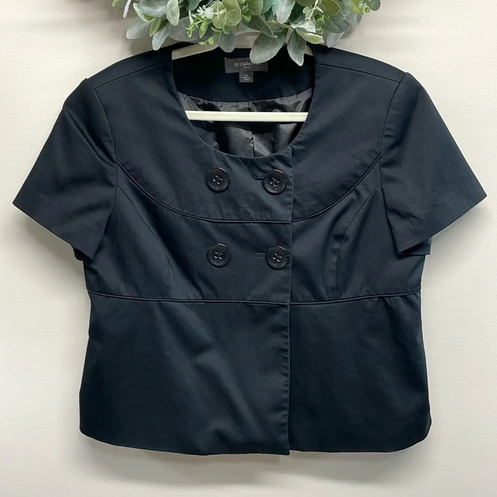 Liz Claiborne Suits Black Short Sleeve Four Button Jacket 14